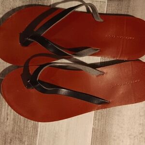 American Eagle leather flip flop
